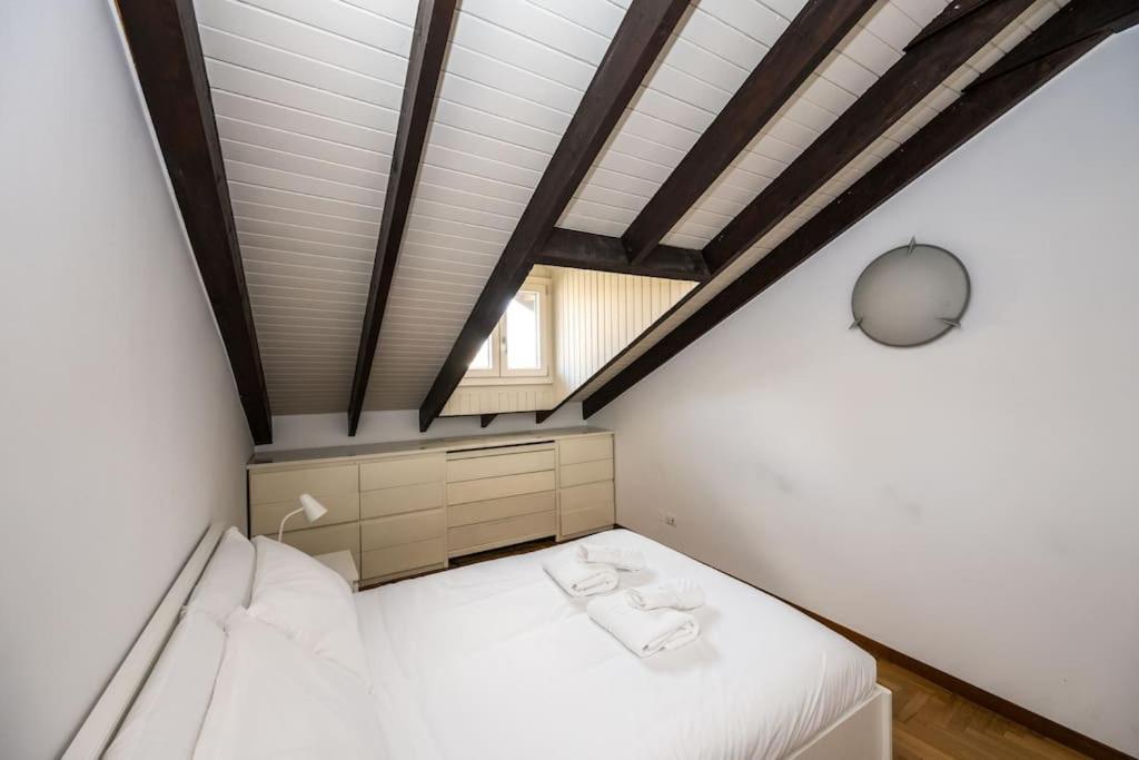 Wonderfull Two Floors Apartment Navigli 밀라노 외부 사진
